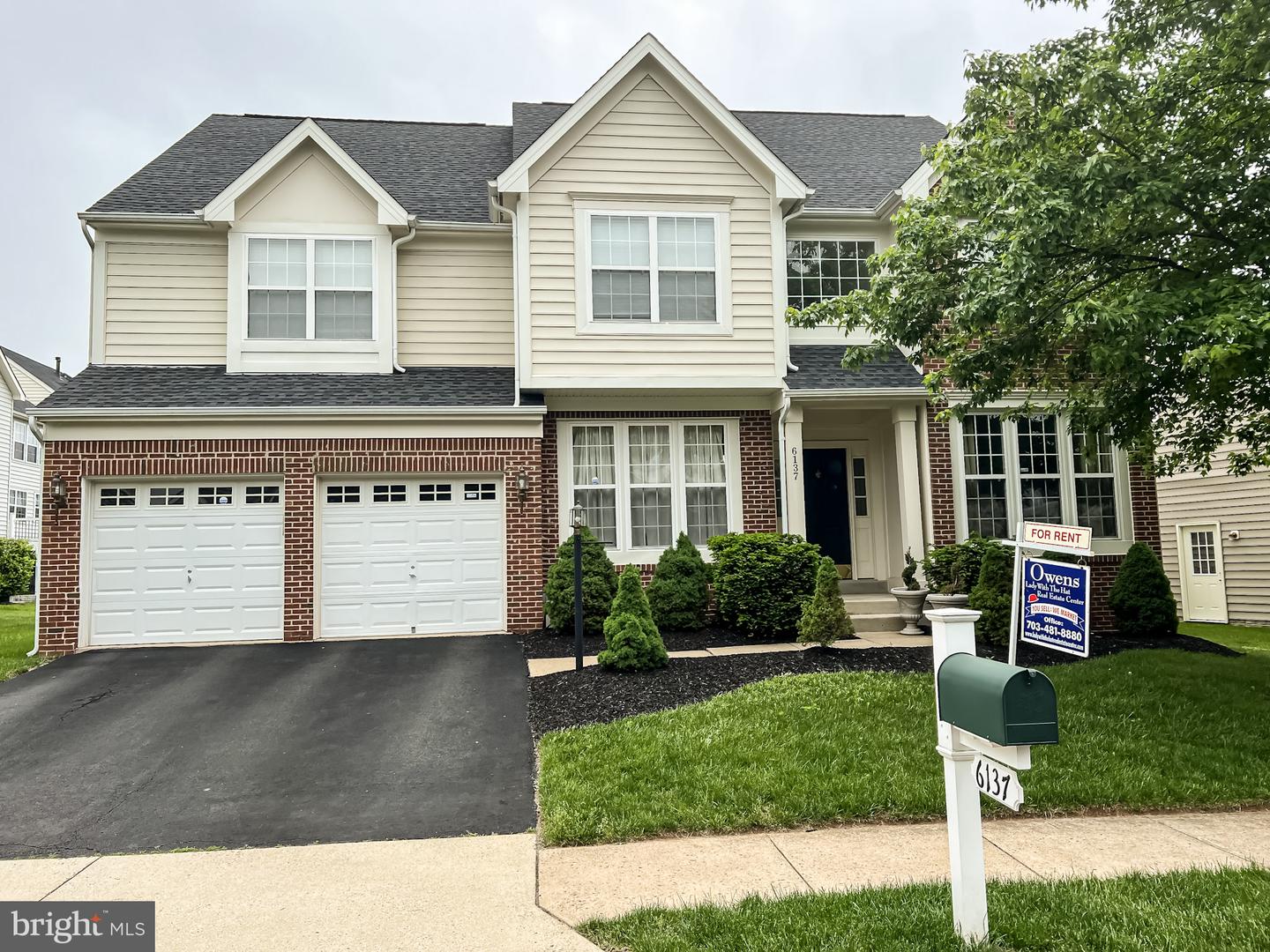 6137 Michener Dr, Haymarket, VA 20169 MLS VAPW2053854 Coldwell Banker