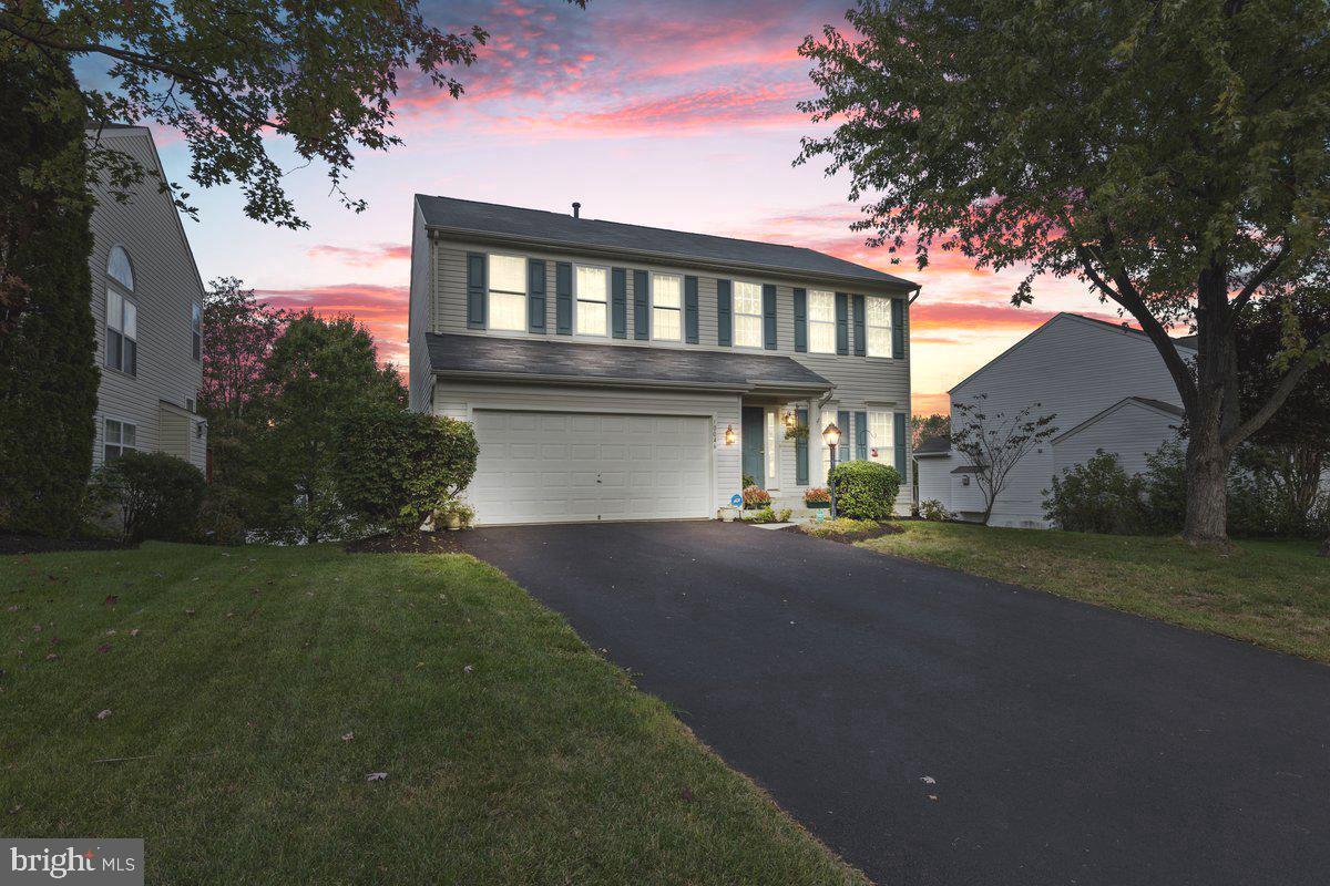 10046 Tummel Falls Dr, Bristow, VA 20136 MLS VAPW2059516 Coldwell