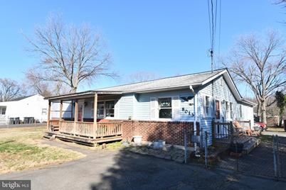 8013 Old Centreville Road - Photo 1
