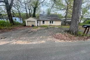 18506 Triangle St, Triangle, VA 22172 - Photo 1