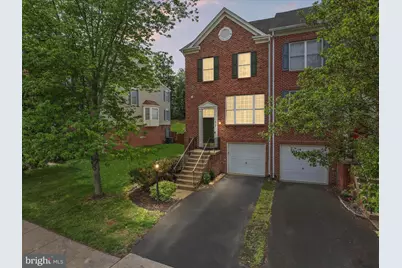 9757 Cheshire Ridge Circle, Manassas, VA 20110 - Photo 1
