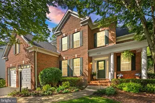 16142 Jordan Crest Ct, Haymarket, VA 20169 - Photo 1