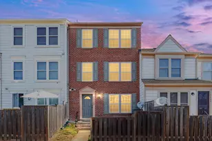 10462 Paradise Ct, Manassas, VA 20109 - Photo 1