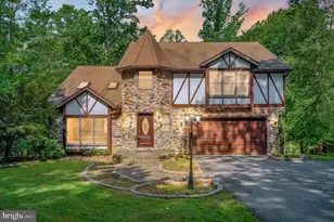 5599 Small Oak Ct, Woodbridge, VA 22192 - Photo 1