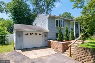 1301 Columbia Rd, Woodbridge, VA 22191 - Photo 1