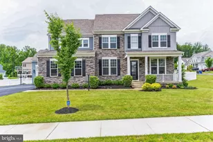 6713 Dogwood Bloom Ct, Manassas, VA 20112 - Photo 1