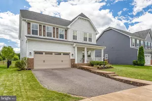 2517 Sweet Clover Ct, Dumfries, VA 22026 - Photo 1