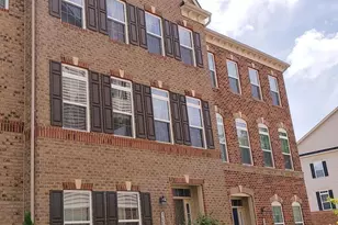 7087 Darbey Knoll Dr, Gainesville, VA 20155 - Photo 1