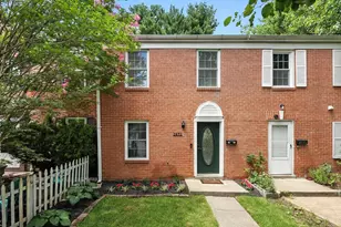 2872 Gloucester Ct, Woodbridge, VA 22191 - Photo 1