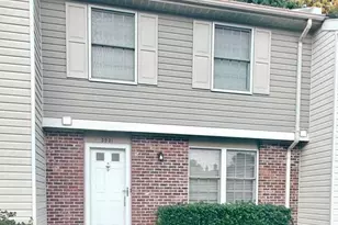 3931 Sunny Brook Ct, Woodbridge, VA 22192 - Photo 1