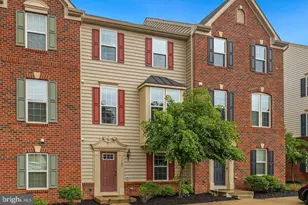 7109 Santa Cruz Pl, Gainesville, VA 20155 - Photo 1