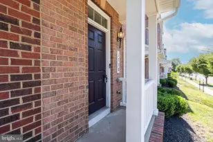 1738 Featherstone Rd, Woodbridge, VA 22191 - Photo 1