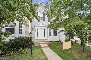 9069 Slate Stone Loop, Bristow, VA 20136 - Photo 1