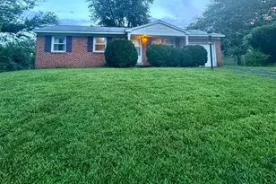 14663 Cloverdale Rd, Woodbridge, VA 22193 - Photo 1