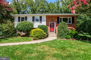 12301 Helm Ct, Woodbridge, VA 22192 - Photo 1