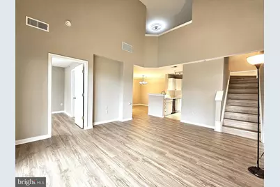 1061 Gardenview Loop #304, Woodbridge, VA 22191 - Photo 1