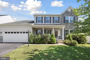 16394 Topsail Ln, Woodbridge, VA 22191 - Photo 1