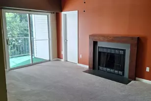 12219 Chaucer Ln, Woodbridge, VA 22192 - Photo 1