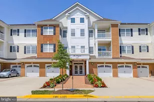 15211 Royal Crest Dr, Haymarket, VA 20169 - Photo 1