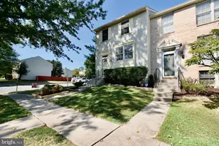 12896 Schalk Ct, Woodbridge, VA 22192 - Photo 1