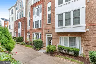 2313 Brookmoor Ln, Woodbridge, VA 22191 - Photo 1