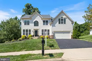 3318 Barnetts Crossing Pl, Triangle, VA 22172 - Photo 1