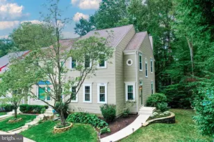 11800 Critton Cir, Woodbridge, VA 22192 - Photo 1