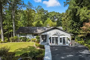 18312 Candice Dr, Triangle, VA 22172 - Photo 1