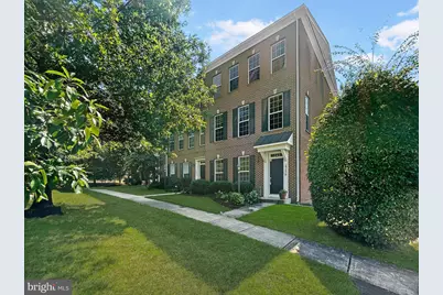 15852 Mackenzie Manor Drive, Haymarket, VA 20169 - Photo 1