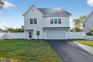 7643 Chestnut St, Manassas, VA 20111 - Photo 1