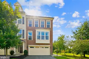 11911 Waterton Lake Ln, Bristow, VA 20136 - Photo 1