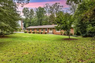 8126 Blandsford Dr, Manassas, VA 20111 - Photo 1