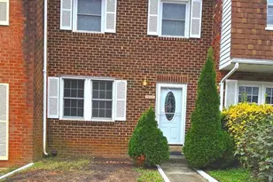 14616 Earlham Ct, Woodbridge, VA 22193 - Photo 1