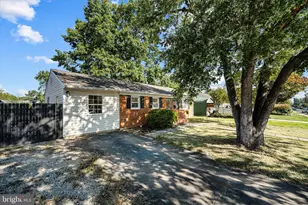 9422 King George Dr, Manassas, VA 20109 - Photo 1