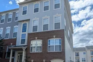 2419 Rainswood Ln, Woodbridge, VA 22191 - Photo 1