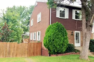 4614 Charlton Ct, Woodbridge, VA 22193 - Photo 1