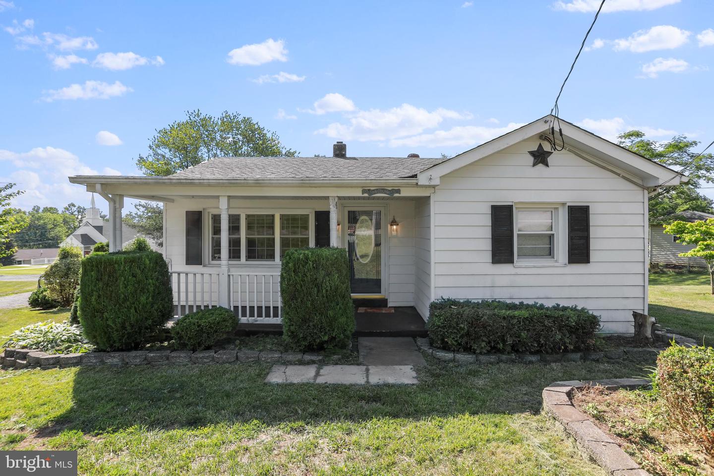 51 Waterfall Rd, Chester Gap, VA 22623 MLS VARP2001110 Coldwell Banker