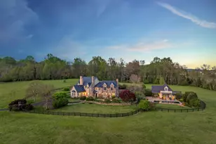 315 Piedmont Ave, Washington, VA 22747 - Photo 1