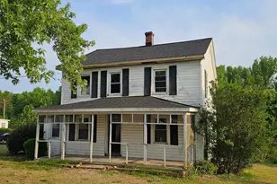 38 Cedar Rd, Warsaw, VA 22572 - Photo 1