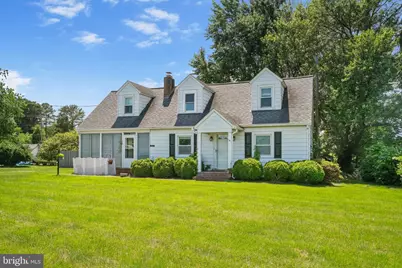 301 Hamilton Blvd, Warsaw, VA 22572 - Photo 1