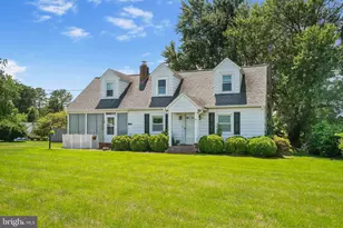 301 Hamilton Blvd, Warsaw, VA 22572 - Photo 1