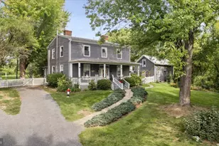 355 Orchard Dr, Mount Jackson, VA 22842 - Photo 1