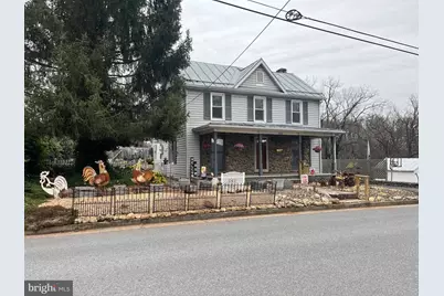 208 S Lee Street, Woodstock, VA 22664 - Photo 1