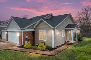 200 Stony Pointe Way, Strasburg, VA 22657 - Photo 1