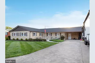 316 Royal Avenue, Strasburg, VA 22657 - Photo 1