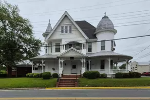 5997 Main St, Mount Jackson, VA 22842 - Photo 1