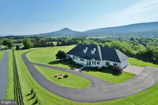 612 Cardinal Rd, New Market, VA 22844 - Photo 1