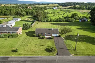 522 Hamburg Rd, Edinburg, VA 22824 - Photo 1