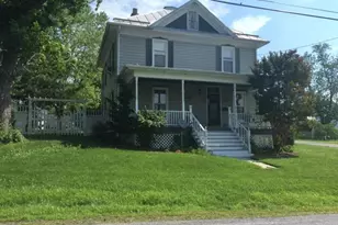 410 Ash St, Strasburg, VA 22657 - Photo 1