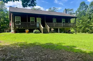 420 Walter Ln, Fort Valley, VA 22652 - Photo 1